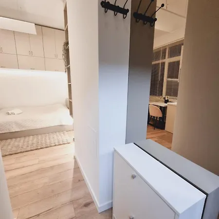 Διαμέρισμα Park Krochmalna Atelier, Rondo Onz Metro *