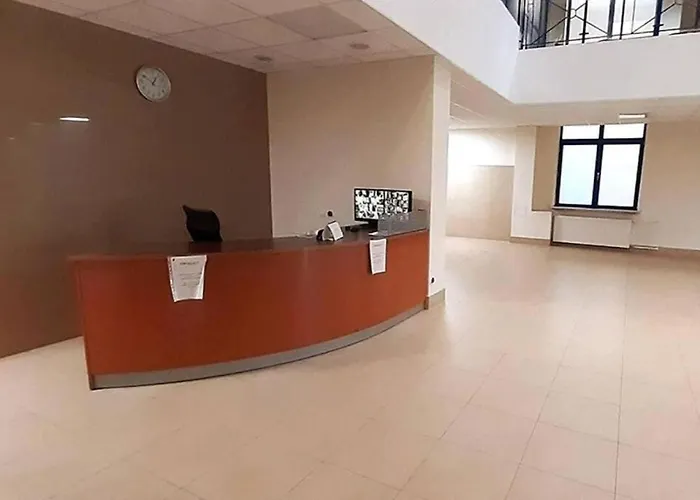 Park Krochmalna Atelier, Rondo Onz Metro * Varsó